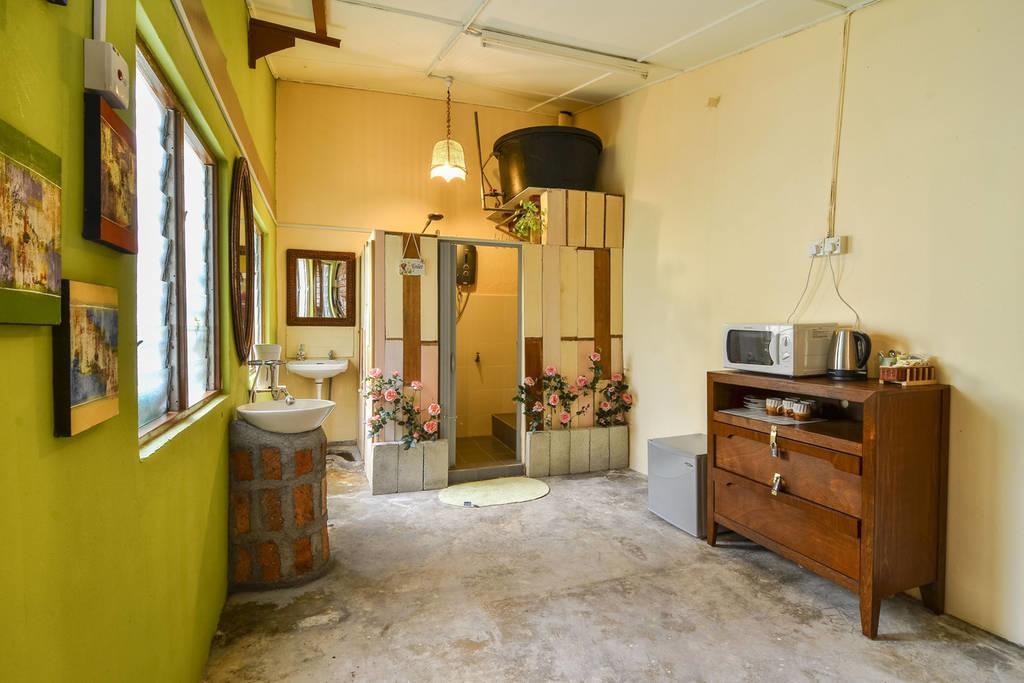 Ohana House @ 53 Kasturi Malacca Exterior photo